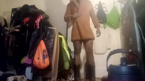 spankmyblackassmommy online show from November 17, 1:57 pm