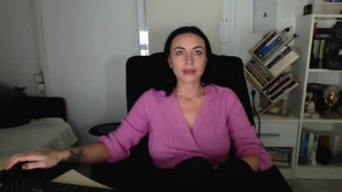 Carla online show from November 8, 7:50 pm