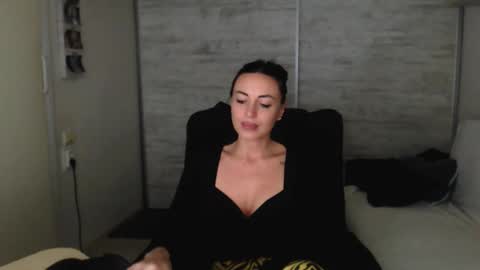 Carla online show from November 21, 8:29 pm