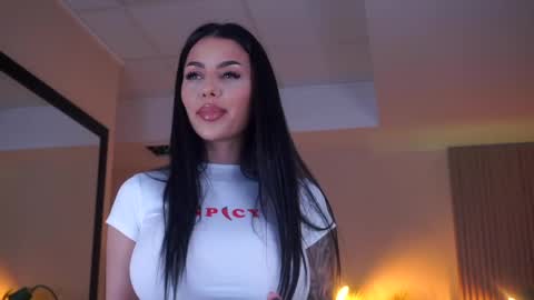 Spicy Maple online show from April 18, 7:58 pm