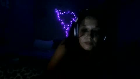 Snapshot of splashin777 chatting on September 15, 1:29 am splashin777 online show from September 15, 1:29 am