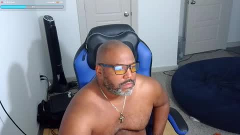 Blaque Jaystone online show from October 25, 9:30 am