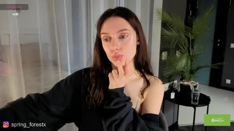 Lilly  online Monday - Friday ask time in pm online show from April 18, 6:48 am