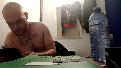 squirtinmyface6 online show from March 10, 6:34 pm