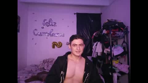 sr_magico online show from December 13, 6:21 am