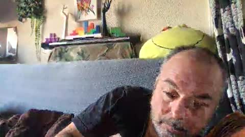 srekos38 online show from March 8, 8:18 am