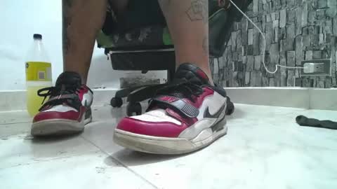 sr master cum its my old account online show from June 26, 5:35 am