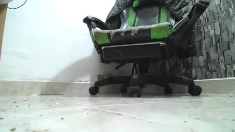 sr master cum its my old account online show from April 17, 12:57 am