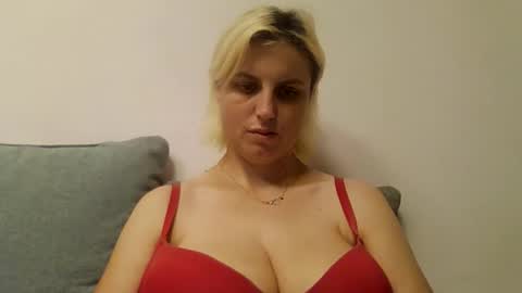 Amelly online show from November 8, 12:46 am