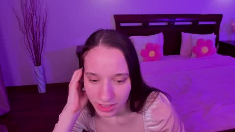 StaceyCutie online show from April 5, 9:45 pm