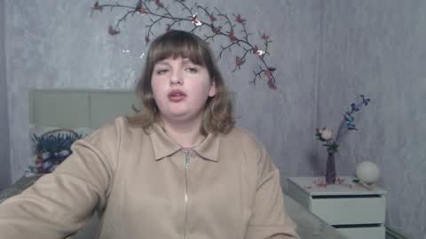 Stacey online show from February 21, 7:44 am