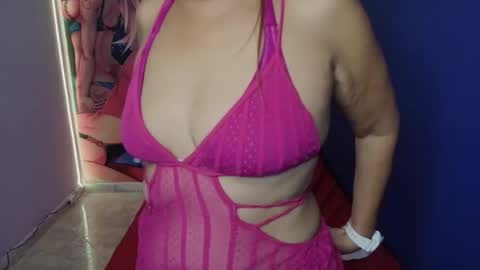 stacy_hall0 online show from December 13, 7:53 pm