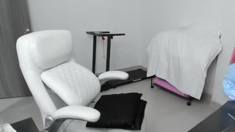 Zulma Yisset online show from November 17, 3:20 am