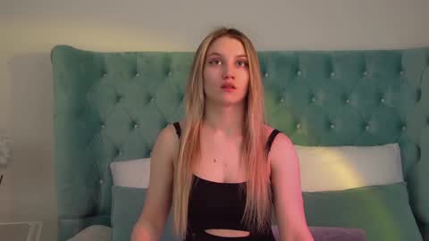 StacyEvances online show from February 2, 6:59 pm