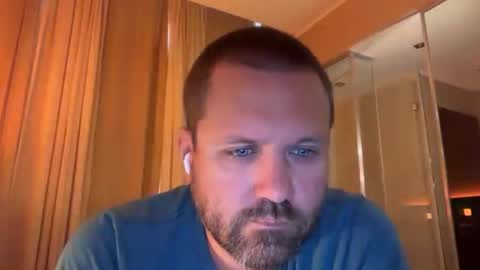 Peter online show from June 22, 6:04 pm