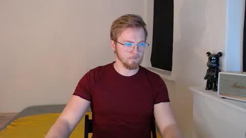 StanLust online show from December 3, 8:53 pm