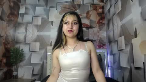 S T A R online show from April 15, 7:58 pm