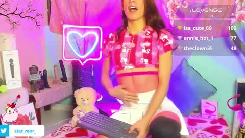 Snapshot of star_mor_ chatting on January 12, 3:39 am  estrellita online show from January 12, 3:39 am