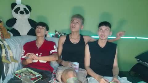 stebeen smith online show from December 13, 7:53 pm