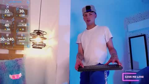 Steev online show from February 23, 5:56 am