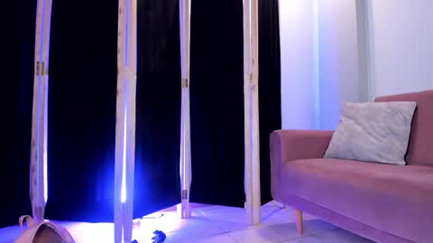 Stefany Bratz online show from March 1, 4:17 am