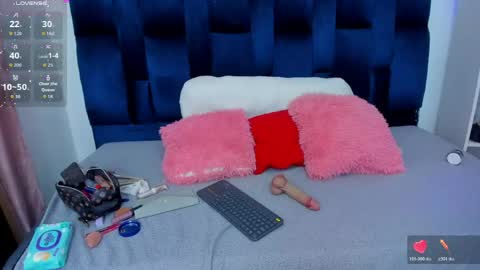 Stefy online show from May 6, 3:29 pm