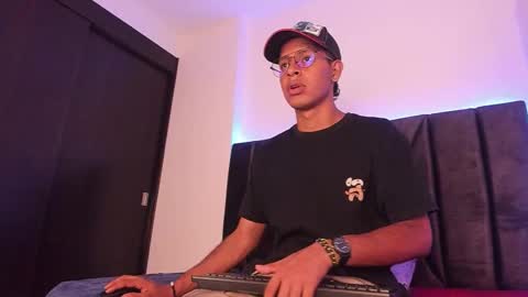 Drake online show from February 7, 3:20 am