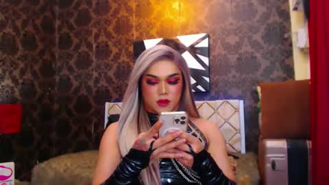 Snapshot of stellagrayts chatting on February 9, 12:41 pm CALL ME STELLA online show from February 9, 12:41 pm