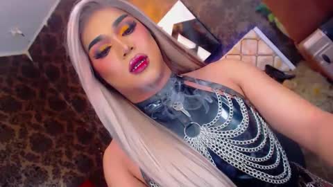 Snapshot of stellagrayts chatting on February 5, 1:22 pm CALL ME STELLA online show from February 5, 1:22 pm