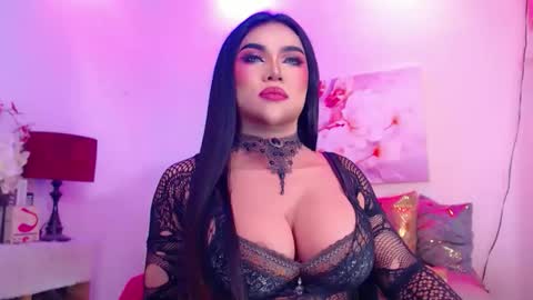 CALL ME STELLA online show from April 8, 11:13 am