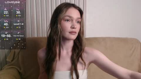 stellapayne online show from April 18, 4:03 am