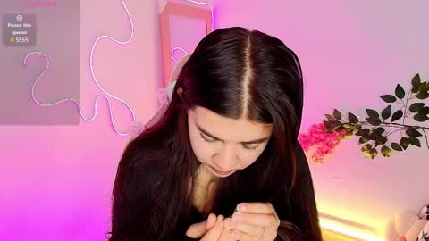 Emma online show from February 20, 6:21 pm