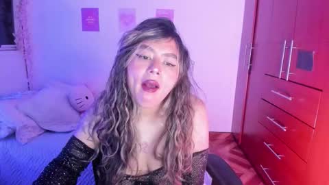 Stephanie  online show from October 28, 1:50 am