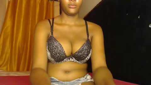 Snapshot of steppa20 chatting on October 3, 6:05 pm cate ma belle online show from October 3, 6:05 pm