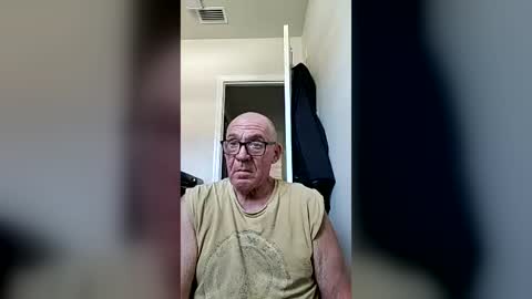 stevejons online show from July 26, 6:38 pm