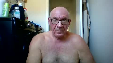Snapshot of stevejons47 chatting on September 24, 4:36 pm stevejons47 online show from September 24, 4:36 pm