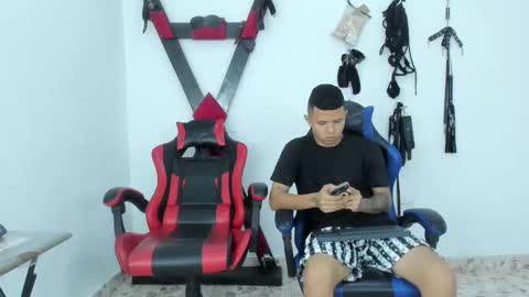 Steven online show from December 16, 1:28 pm