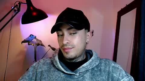 Daniel Steven Navarro online show from April 6, 12:41 am