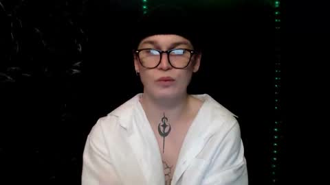 Steve online show from November 18, 9:40 pm