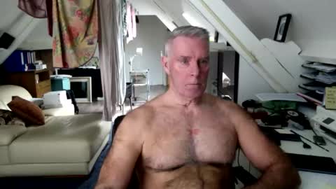 stevetwo online show from March 11, 11:57 am