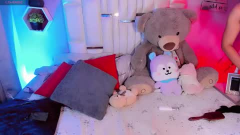 Steisee Reyes online show from February 3, 6:40 am