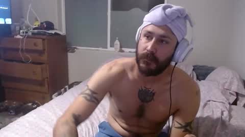 stiffcock4269 online show from April 18, 4:36 am