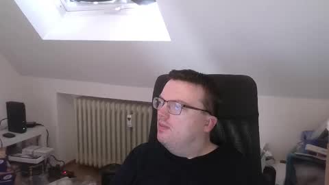 Oliver online show from March 26, 7:57 am