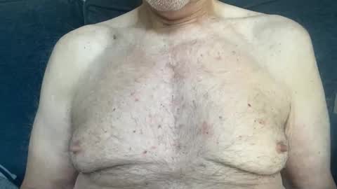 Stillbad2 online show from April 11, 4:00 pm