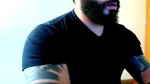 stiven253958 online show from April 20, 4:43 pm