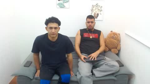 friends online show from December 2, 12:57 pm