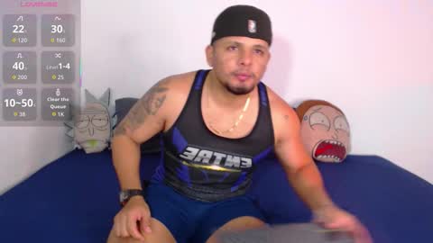 Stone Lee  online show from February 10, 6:27 am