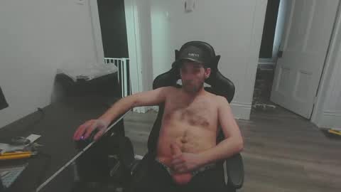 stonedpanda77 online show from June 25, 11:21 pm