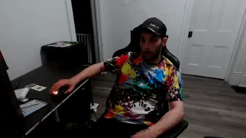 stonedpanda77 online show from June 28, 2:07 am