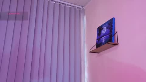 Liz online show from September 18, 9:08 pm